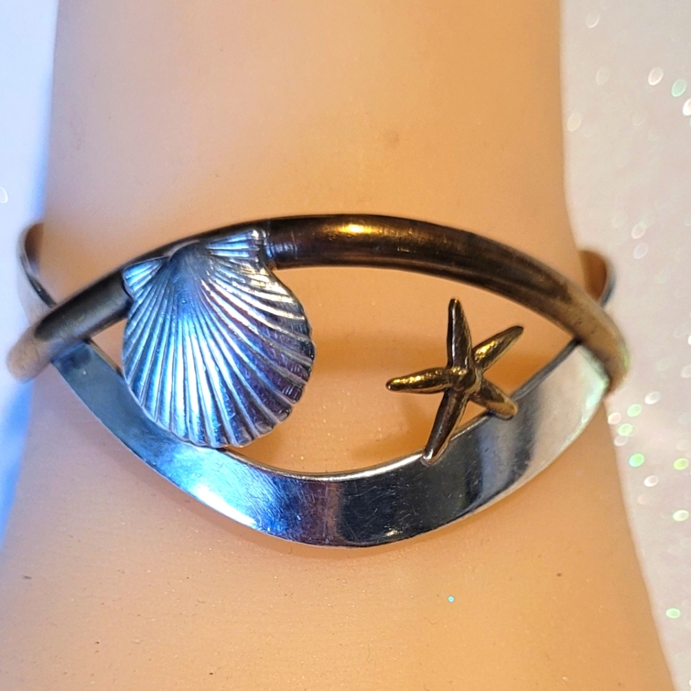 Vintage Courtney Petersen Sterling Silver and Brass Starfish, Clam Shell  Cuff